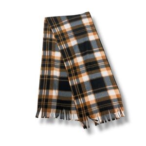 NWOT Plaid Scarf Black and Tan